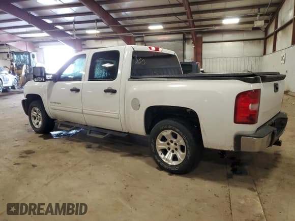 ✅ 2011 Chevrolet Silverado 1500 1HY • VIN: 3GCUCUEJ3BG176914 • Lot: 88870655. Listed on Copart with 92,733 mi. Free auction sales archive from the USA and detailed vehicle history report at DreamBid. Image 2.