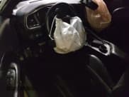 ✅ 2018 Dodge Challenger R/T Scat Pack • VIN: 2C3CDZFJ1JH199812 • Lot: 37175554. Wystawiony na Copart z przebiegiem Nie podano. Bezpłatny archiwum sprzedaży aukcyjnych z USA i szczegółowy raport historii pojazdu na DreamBid. Zdjęcie 8.