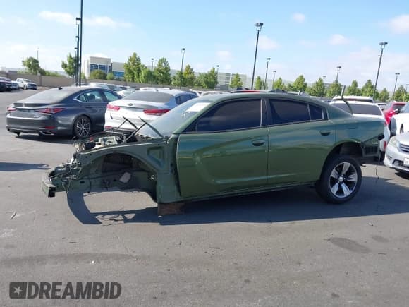 ✅ 2020 Dodge Charger Scat Pack • VIN: 2C3CDXGJ5LH185773 • Lot: 43154598. Listed on IAAI with Not provided. Free auction sales archive from the USA and detailed vehicle history report at DreamBid. Image 15.