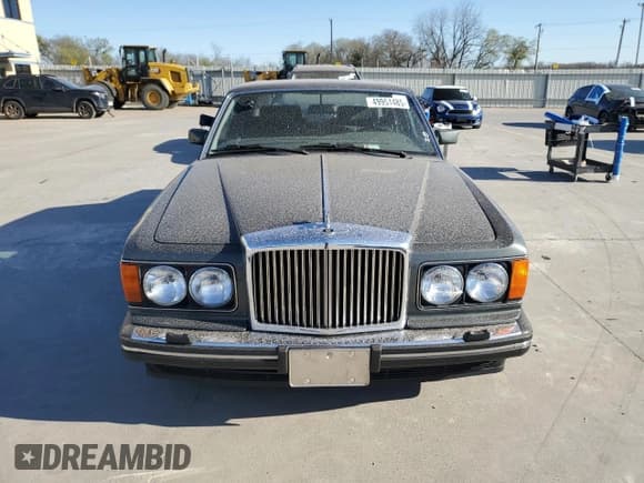 ✅ 1989 Bentley Mulsanne • VIN: SCBZS02B1KCX27118 • Лот: 49951485. Опубликован ранее на Copart с пробегом 31 342 миль. Бесплатный доступ к архиву аукционных продаж из США и подробный отчёт об истории автомобиля на DreamBid. Изображение 5.