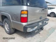 ✅ 2003 Chevrolet Suburban LS • VIN: 3GNEC16Z63G251802 • Лот: 42385974. Опубликован ранее на IAAI с пробегом Не указан. Бесплатный доступ к архиву аукционных продаж из США и подробный отчёт об истории автомобиля на DreamBid. Изображение 12.