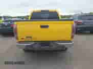 2005 Chevrolet Colorado 1SE LS Z71 z VIN 1GCDT136158272418, wystawiony jako IAAI lot #43382584 z przebiegiem 250 982 mil mil oraz . Historia ofert i sprzedaży dostępna na DreamBid. Obrazek 16.