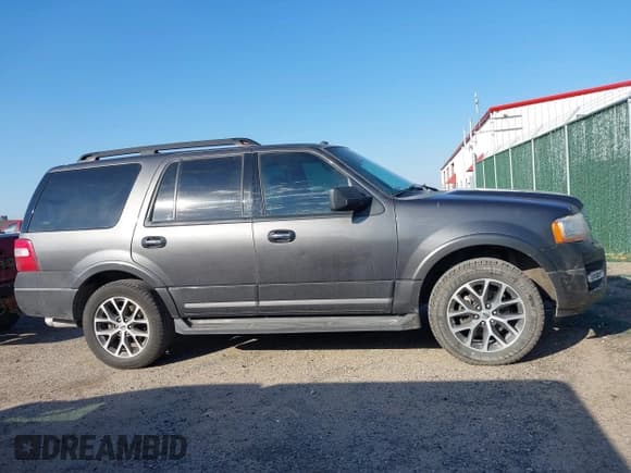 ✅ 2017 Ford Expedition XLT • VIN: 1FMJU1HT2HEA84894 • Лот: 43409386. Опубликован ранее на IAAI с пробегом 147 450 миль. Бесплатный доступ к архиву аукционных продаж из США и подробный отчёт об истории автомобиля на DreamBid. Изображение 13.