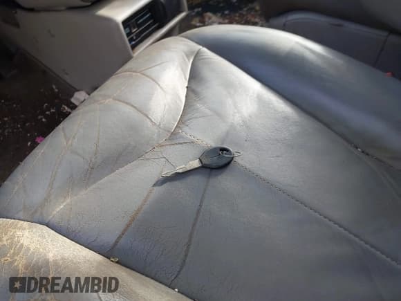 ✅ 1998 Nissan Quest XE • VIN: 4N2ZN1111WD811813 • Lot: 41206000. Listed on IAAI with 137,225 mi. Free auction sales archive from the USA and detailed vehicle history report at DreamBid. Image 11.