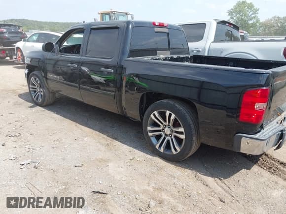 ✅ 2013 Chevrolet Silverado 1500 LT • VIN: 3GCPCSE06DG213630 • Lot: 43180548. Listed on IAAI with 167,431 mi. Free auction sales archive from the USA and detailed vehicle history report at DreamBid. Image 3.