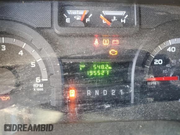 ✅ 2013 Ford Econoline Cargo Commercial • VIN: 1FTNE1EW3DDA41151 • Lot: 84861785. Listed on Copart with 195,521 mi. Free auction sales archive from the USA and detailed vehicle history report at DreamBid. Image 9.