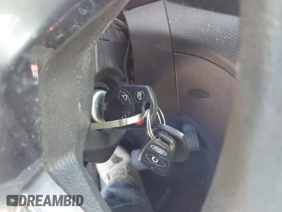 ✅ 2016 Ford Transit Connect XLT • VIN: NM0LS7F71G1237084 • Lot: 43008903. Listed on IAAI with 107,212 mi. Free auction sales archive from the USA and detailed vehicle history report at DreamBid. Image 11.