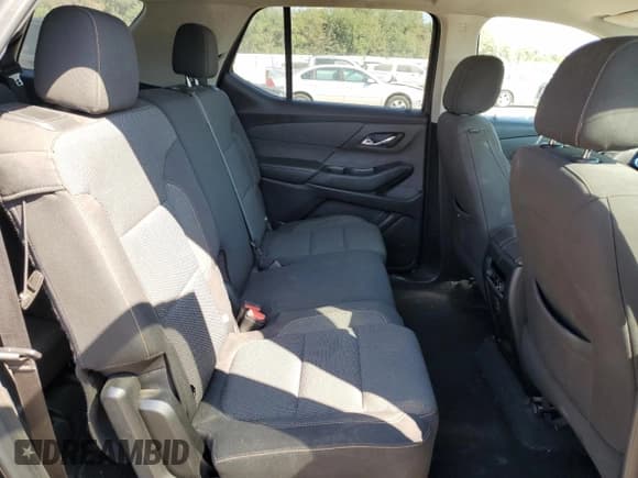 ✅ 2020 Chevrolet Traverse LS • VIN: 1GNERFKW9LJ141428 • Lot: 70904844. Wystawiony na Copart z przebiegiem 123 566 mil. Bezpłatny archiwum sprzedaży aukcyjnych z USA i szczegółowy raport historii pojazdu na DreamBid. Zdjęcie 11.