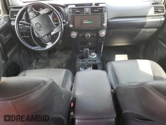 ✅ 2016 Toyota 4Runner Limited • VIN: JTEBU5JR8G5324880 • Lot: 53705895. Listed on Copart with 173,240 mi. Free auction sales archive from the USA and detailed vehicle history report at DreamBid. Image 8.