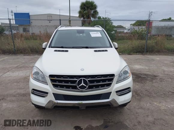 ✅ 2013 Mercedes-Benz M 350 • VIN: 4JGDA5JB3DA159912 • Lot: 43904090. Listed on IAAI with 155,772 mi. Free auction sales archive from the USA and detailed vehicle history report at DreamBid. Image 6.