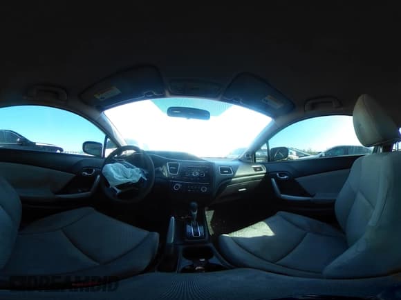 ✅ 2015 Honda Civic LX • VIN: 2HGFG3B5XFH519630 • Lot: 43540471. Listed on IAAI with 115,024 mi. Free auction sales archive from the USA and detailed vehicle history report at DreamBid. Image 19.