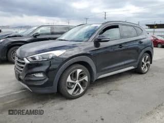 ✅ 2017 Hyundai Tucson Sport • VIN: KM8J3CA28HU571250 • Лот: 81100705. Опубликован ранее на Copart с пробегом 43 583 миль. Бесплатный доступ к архиву аукционных продаж из США и подробный отчёт об истории автомобиля на DreamBid. Изображение 1.