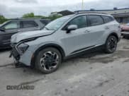 ✅ 2023 Kia Sportage SX-Prestige • VIN: 5XYK53AF9PG062032 • Lot: 53952635. Wystawiony na Copart z przebiegiem 48 773 mil. Bezpłatny archiwum sprzedaży aukcyjnych z USA i szczegółowy raport historii pojazdu na DreamBid. Zdjęcie 1.