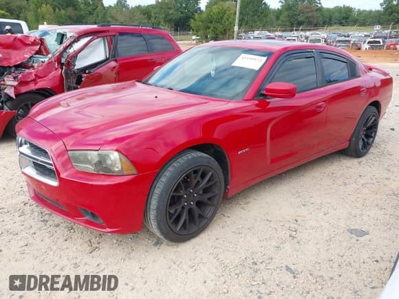 ✅ 2011 Dodge Charger RT Plus • VIN: 2B3CL5CT7BH521501 • Lot: 43199972. Wystawiony na IAAI z przebiegiem 158 882 mil. Bezpłatny archiwum sprzedaży aukcyjnych z USA i szczegółowy raport historii pojazdu na DreamBid. Zdjęcie 18.