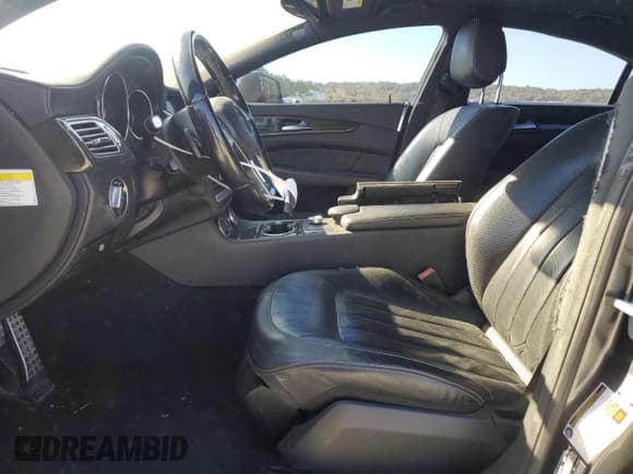 ✅ 2014 Mercedes-Benz CLS 550 • VIN: WDDLJ7DB5EA112590 • Лот: 86699055. Опубликован ранее на Copart с пробегом 120 742 миль. Бесплатный доступ к архиву аукционных продаж из США и подробный отчёт об истории автомобиля на DreamBid. Изображение 7.