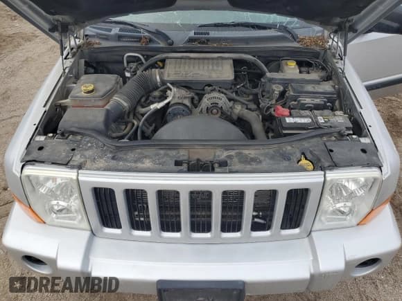✅ 2006 Jeep Commander • VIN: 1J8HG48KX6C195536 • Лот: 66568924. Опубликован ранее на Copart с пробегом 159 255 миль. Бесплатный доступ к архиву аукционных продаж из США и подробный отчёт об истории автомобиля на DreamBid. Изображение 12.