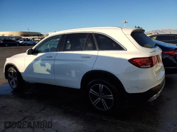 ✅ 2020 Mercedes-Benz GLC 300 • VIN: WDC0G8EB1LF724800 • Lot: 86765985. Wystawiony na Copart z przebiegiem 119 407 mil. Bezpłatny archiwum sprzedaży aukcyjnych z USA i szczegółowy raport historii pojazdu na DreamBid. Zdjęcie 2.