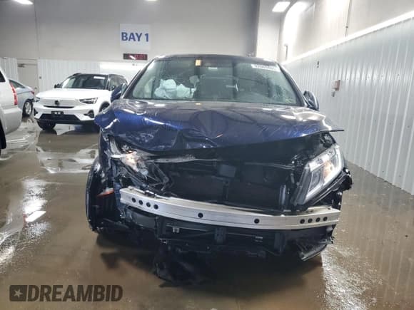 ✅ 2019 Honda Odyssey EX-L • VIN: 5FNRL6H74KB089532 • Lot: 92609465. Listed on Copart with 82,886 mi. Free auction sales archive from the USA and detailed vehicle history report at DreamBid. Image 5.