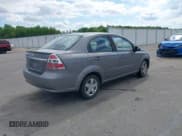 ✅ 2010 Chevrolet Aveo 1LT • VIN: KL1TD5DE0AB047630 • Lot: 42209037. Wystawiony na IAAI z przebiegiem 106 483 mil. Bezpłatny archiwum sprzedaży aukcyjnych z USA i szczegółowy raport historii pojazdu na DreamBid. Zdjęcie 4.