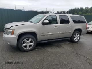 ✅ 2008 Chevrolet Suburban 1LT • VIN: 1GNFK16388J240504 • Lot: 68329785. Wystawiony na Copart z przebiegiem 147 415 mil. Bezpłatny archiwum sprzedaży aukcyjnych z USA i szczegółowy raport historii pojazdu na DreamBid. Zdjęcie 1.