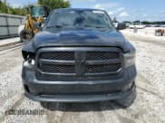 ✅ 2019 Ram 1500 Tradesman • VIN: 1C6RR7FT9KS553199 • Lot: 81561735. Wystawiony na Copart z przebiegiem Nie podano. Bezpłatny archiwum sprzedaży aukcyjnych z USA i szczegółowy raport historii pojazdu na DreamBid. Zdjęcie 5.