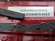 ✅ 2018 Jeep Grand Cherokee Limited • VIN: 1C4RJFBG8JC297813 • Lot: 66866315. Listed on Copart with 147,643 mi. Free auction sales archive from the USA and detailed vehicle history report at DreamBid. Image 13.