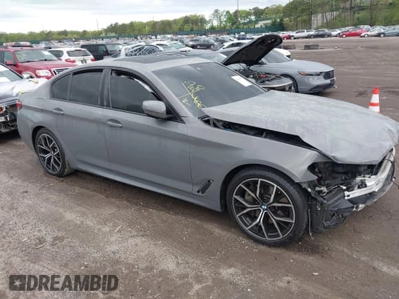 ✅ 2021 BMW 5 Series 540i xDrive • VIN: WBA73BJ0XMWX06571 • Lot: 42169757. Listed on IAAI with 62,013 mi. Free auction sales archive from the USA and detailed vehicle history report at DreamBid. Image 1.