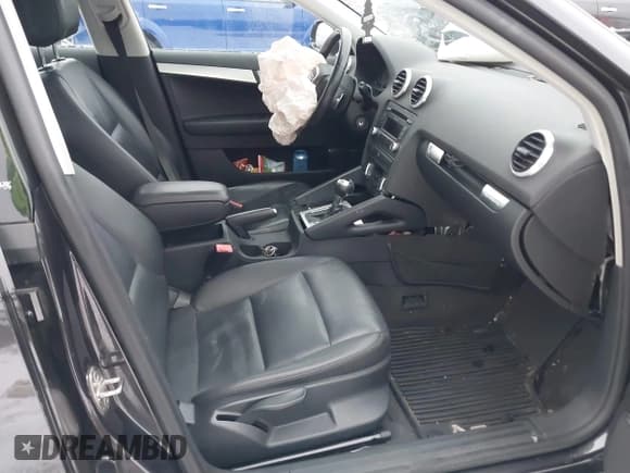 ✅ 2011 Audi A3 Premium Plus • VIN: WAUMFAFM5BA069955 • Лот: 41166786. Опубликован ранее на IAAI с пробегом 160 135 миль. Бесплатный доступ к архиву аукционных продаж из США и подробный отчёт об истории автомобиля на DreamBid. Изображение 5.