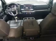 ✅ 2025 GMC Sierra 1500 SLT • VIN: 3GTUUDED9SG247668 • Лот: 90632005. Опубликован ранее на Copart с пробегом 20 422 миль. Бесплатный доступ к архиву аукционных продаж из США и подробный отчёт об истории автомобиля на DreamBid. Изображение 8.