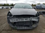 ✅ 2018 Ford Focus Titanium • VIN: 1FADP3J27JL323319 • Лот: 86309165. Опубликован ранее на Copart с пробегом 154 342 миль. Бесплатный доступ к архиву аукционных продаж из США и подробный отчёт об истории автомобиля на DreamBid. Изображение 5.