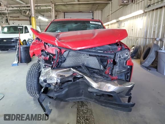 ✅ 2019 Chevrolet Silverado 1500 LT • VIN: 1GCUYDED5KZ122820 • Lot: 83798385. Listed on Copart with 238,660 mi. Free auction sales archive from the USA and detailed vehicle history report at DreamBid. Image 5.