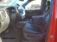 ✅ 2020 Chevrolet Silverado 1500 LT Trail Boss • VIN: 1GCPYFED2LZ100395 • Lot: 71807334. Wystawiony na Copart z przebiegiem 103 138 mil. Bezpłatny archiwum sprzedaży aukcyjnych z USA i szczegółowy raport historii pojazdu na DreamBid. Zdjęcie 7.