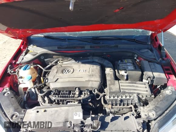 ✅ 2015 Volkswagen Jetta SE • VIN: 3VWD17AJ0FM256897 • Лот: 43396597. Опубликован ранее на IAAI с пробегом 143 229 миль. Бесплатный доступ к архиву аукционных продаж из США и подробный отчёт об истории автомобиля на DreamBid. Изображение 10.