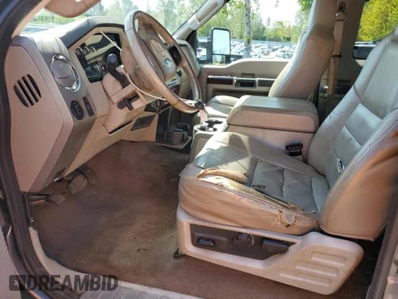 ✅ 2010 Ford F-350 XL • VIN: 1FTWX3BRXAEA10817 • Lot: 54370255. Listed on Copart with 234,321 mi. Free auction sales archive from the USA and detailed vehicle history report at DreamBid. Image 7.