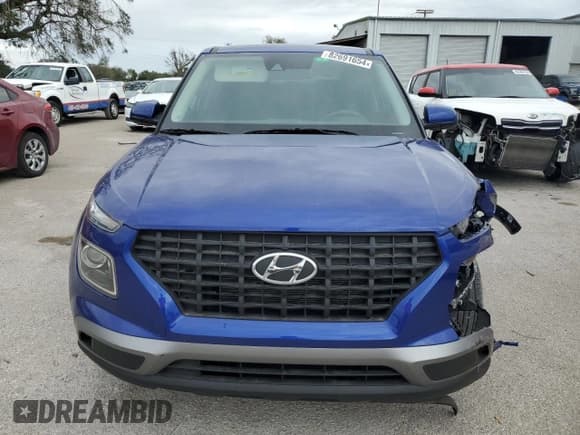 ✅ 2021 Hyundai Venue SE • VIN: KMHRB8A35MU118855 • Lot: 82691654. Listed on Copart with 8,130 mi. Free auction sales archive from the USA and detailed vehicle history report at DreamBid. Image 5.