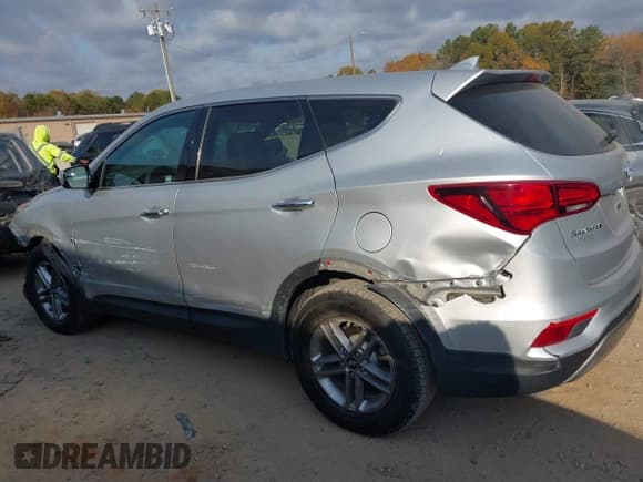 ✅ 2017 Hyundai Santa Fe 2.4L • VIN: 5XYZTDLB2HG463752 • Lot: 43645107. Listed on IAAI with 84,192 mi. Free auction sales archive from the USA and detailed vehicle history report at DreamBid. Image 14.