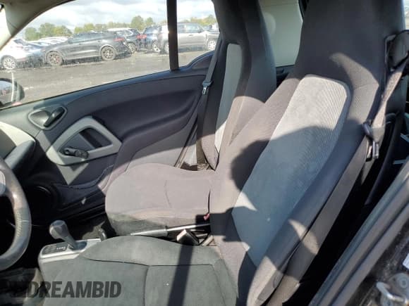 ✅ 2012 Smart fortwo Pure • VIN: WMEEJ3BA8CK562524 • Lot: 69400375. Listed on Copart with 78,733 mi. Free auction sales archive from the USA and detailed vehicle history report at DreamBid. Image 10.