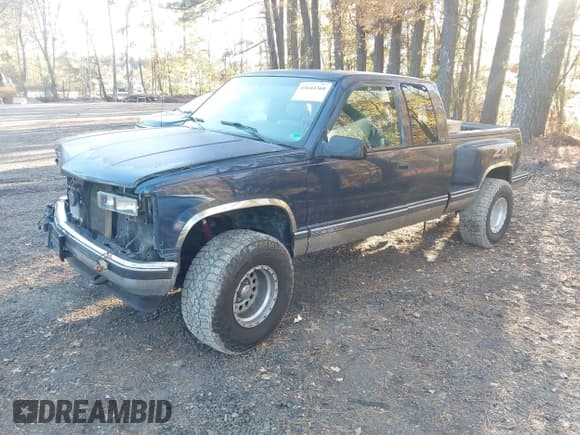 ✅ 1996 Chevrolet Silverado 1500 • VIN: 2GCEK19R2T1164298 • Лот: 43644368. Опубликован ранее на IAAI с пробегом 311 313 миль. Бесплатный доступ к архиву аукционных продаж из США и подробный отчёт об истории автомобиля на DreamBid. Изображение 17.