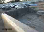 ✅ 2003 Chevrolet Silverado 1500 • VIN: 1GCEC14V43Z239995 • Lot: 71229394. Wystawiony na Copart z przebiegiem 301 543 mil mil. Skorzystaj z bezpłatnego archiwum sprzedaży aukcyjnych z USA i zobacz szczegółowy raport historii pojazdu na DreamBid. Zdjęcie 10.