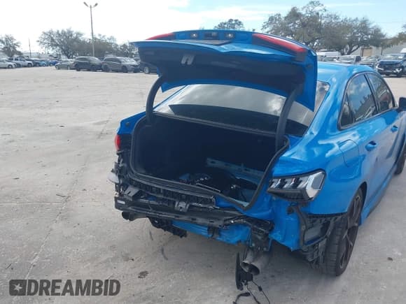 ✅ 2022 Audi RS 3 • VIN: WUAG4DGY2NA907150 • Лот: 41693580. Опубликован ранее на IAAI с пробегом 39 024 миль. Бесплатный доступ к архиву аукционных продаж из США и подробный отчёт об истории автомобиля на DreamBid. Изображение 6.