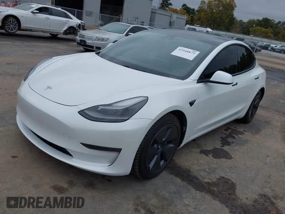 ✅ 2021 Tesla Model 3 Standard Range Plus • VIN: 5YJ3E1EA0MF030239 • Lot: 43548875. Wystawiony na IAAI z przebiegiem 42 255 mil. Bezpłatny archiwum sprzedaży aukcyjnych z USA i szczegółowy raport historii pojazdu na DreamBid. Zdjęcie 19.