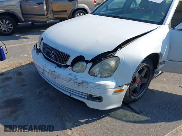 ✅ 2001 Lexus GS 300 • VIN: JT8BD69S610119062 • Lot: 43015392. Listed on IAAI with 226,985 mi. Free auction sales archive from the USA and detailed vehicle history report at DreamBid. Image 6.
