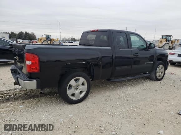 ✅ 2009 Chevrolet Silverado 1500 • VIN: 1GCEC39019Z172189 • Lot: 42646885. Listed on Copart with 191,504 mi. Free auction sales archive from the USA and detailed vehicle history report at DreamBid. Image 3.