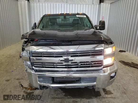 ✅ 2015 Chevrolet Silverado 2500HD LT • VIN: 1GC2KVEG5FZ110178 • Лот: 86683305. Опубликован ранее на Copart с пробегом 101 739 миль. Бесплатный доступ к архиву аукционных продаж из США и подробный отчёт об истории автомобиля на DreamBid. Изображение 5.