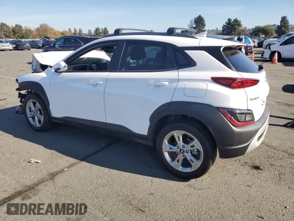 ✅ 2023 Hyundai Kona SEL • VIN: KM8K62AB5PU980424 • Лот: 91073245. Опубликован ранее на Copart с пробегом 13 195 миль. Бесплатный доступ к архиву аукционных продаж из США и подробный отчёт об истории автомобиля на DreamBid. Изображение 2.