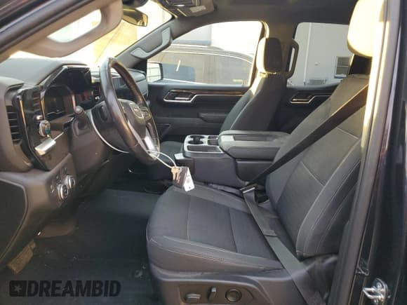 ✅ 2022 GMC Sierra 1500 SLE • VIN: 1GTRUBEDXNZ645308 • Лот: 89498065. Опубликован ранее на Copart с пробегом 69 215 миль. Бесплатный доступ к архиву аукционных продаж из США и подробный отчёт об истории автомобиля на DreamBid. Изображение 7.