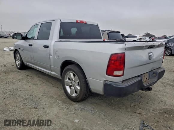 ✅ 2016 Ram 1500 Tradesman • VIN: 1C6RR7KM4GS320434 • Lot: 94348105. Wystawiony na Copart z przebiegiem 188 847 mil. Bezpłatny archiwum sprzedaży aukcyjnych z USA i szczegółowy raport historii pojazdu na DreamBid. Zdjęcie 2.