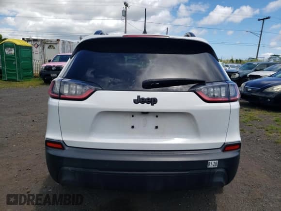 ✅ 2019 Jeep Cherokee Altitude • VIN: 1C4PJLLB1KD285457 • Лот: 68794885. Опубликован ранее на Copart с пробегом 55 100 миль. Бесплатный доступ к архиву аукционных продаж из США и подробный отчёт об истории автомобиля на DreamBid. Изображение 6.