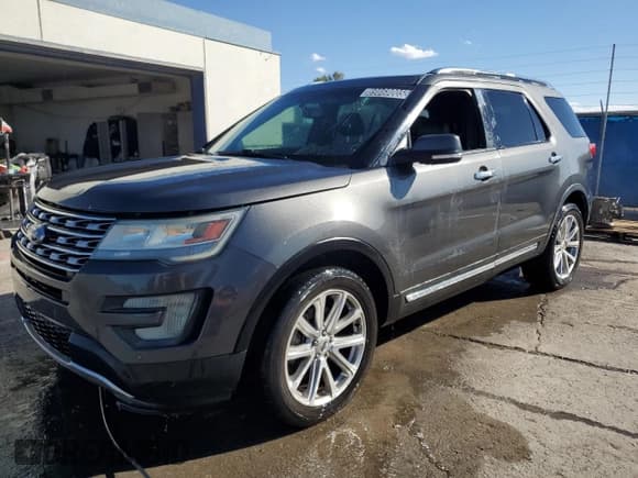 ✅ 2016 Ford Explorer Limited • VIN: 1FM5K7FH2GGD29110 • Lot: 89868005. Wystawiony na Copart z przebiegiem 140 494 mil. Bezpłatny archiwum sprzedaży aukcyjnych z USA i szczegółowy raport historii pojazdu na DreamBid. Zdjęcie 1.