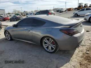 2011 Hyundai Genesis Coupe Track z VIN KMHHU6KH8BU046924, wystawiony jako Copart lot #82191954 z przebiegiem 127 127 mil mil oraz Szkoda całkowita • Salvage title. Historia ofert i sprzedaży dostępna na DreamBid. Obrazek 2.